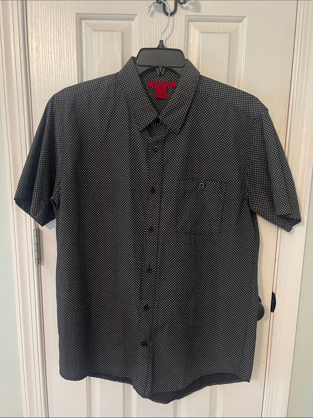 Montage by Mon Cheri Black Short-Sleeve Microdot Button-Down Shirt